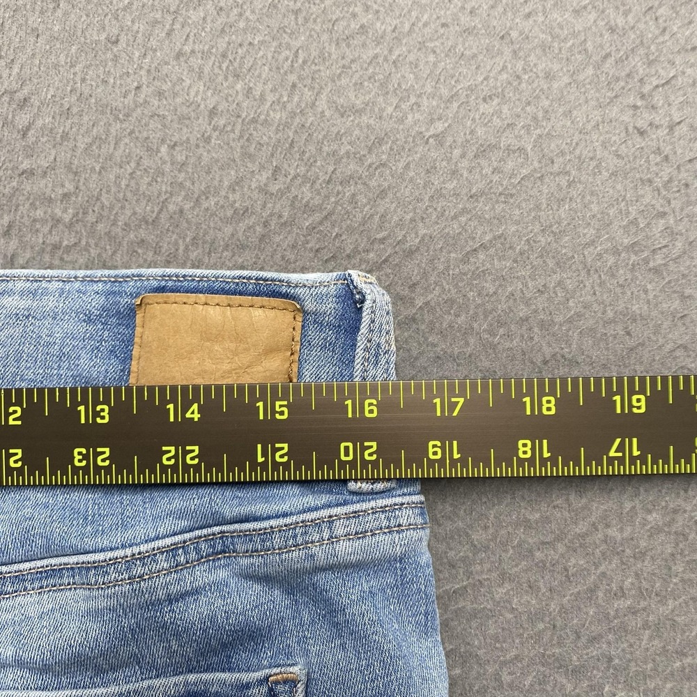 American Eagle Jeans Womens 12 Short Light Wash Artist Crop Next Level Stretch - Picture 9 of 11